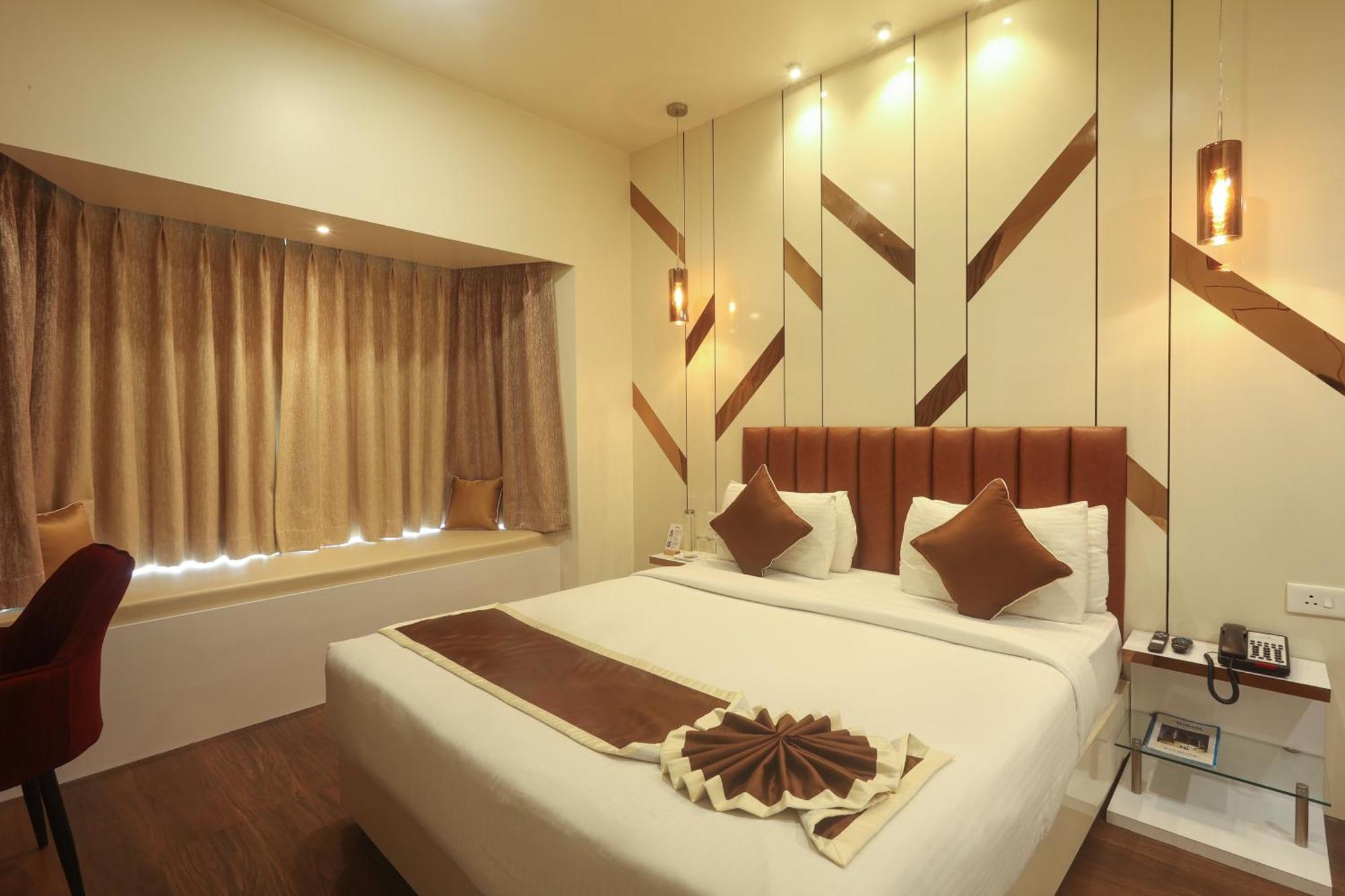 Orbett Hotel Pune Exterior foto